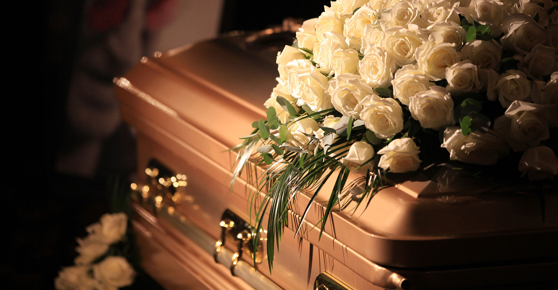 Cum să alegi corect sicriul pentru înmormântare